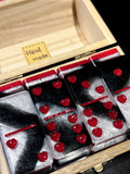 Queen of Hearts Dominoes Set